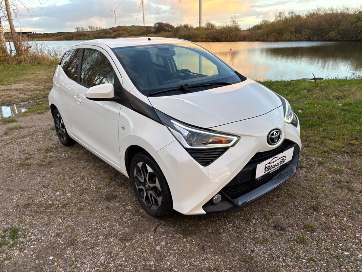 Toyota Aygo 1,0 VVT-i x-cellence 5d